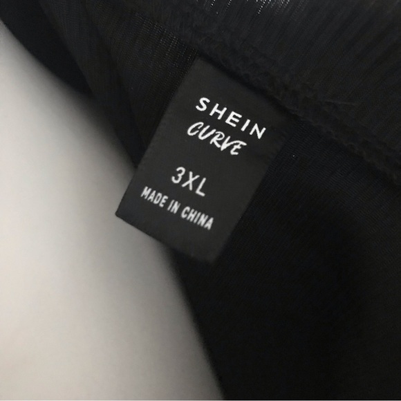 Sexy lace up tshirt - Picture 6 of 6